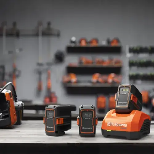 Corta Sebes Podador Profissional a Bateria Husqvarna 520iHT4